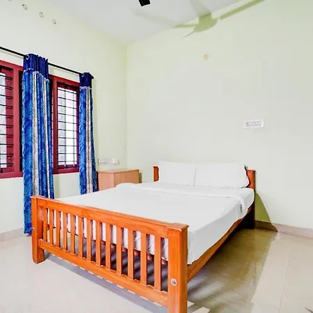 Shalom Palace Kochi Exterior photo